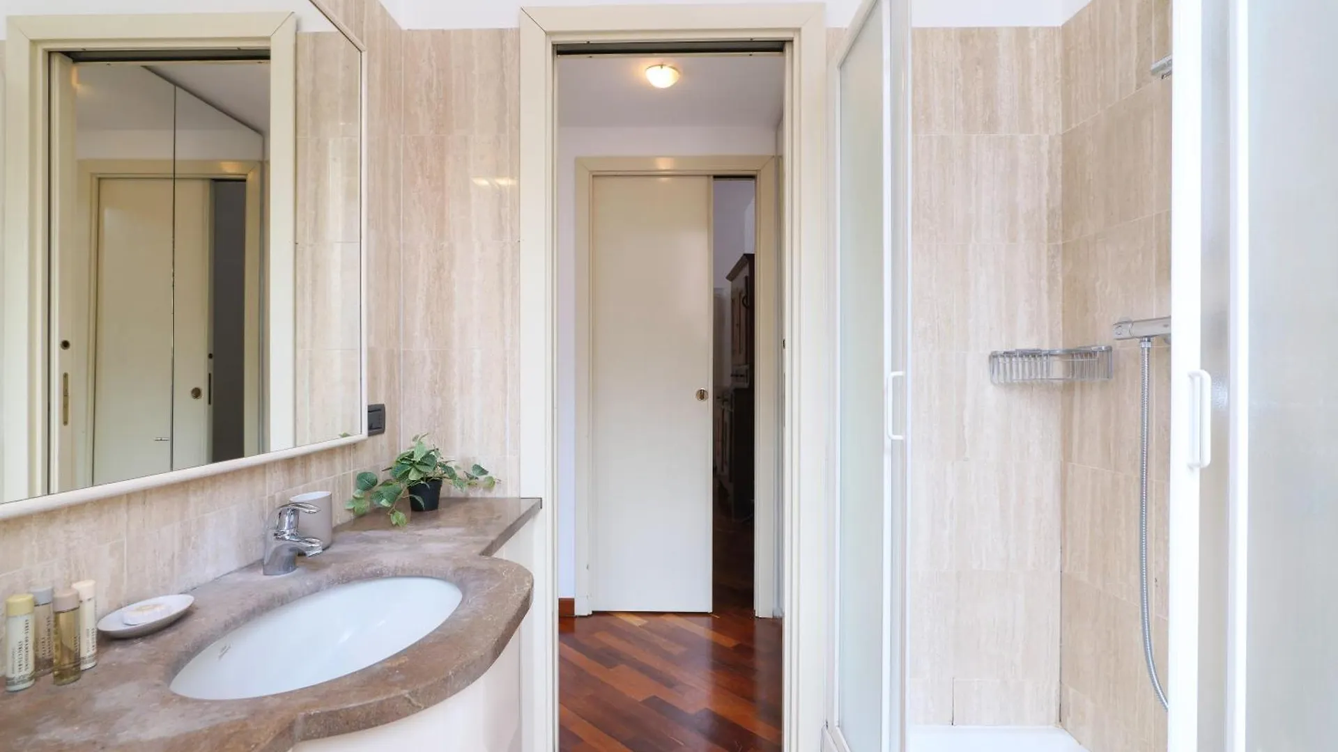Sweett - Osti Apartment Milan 0*,